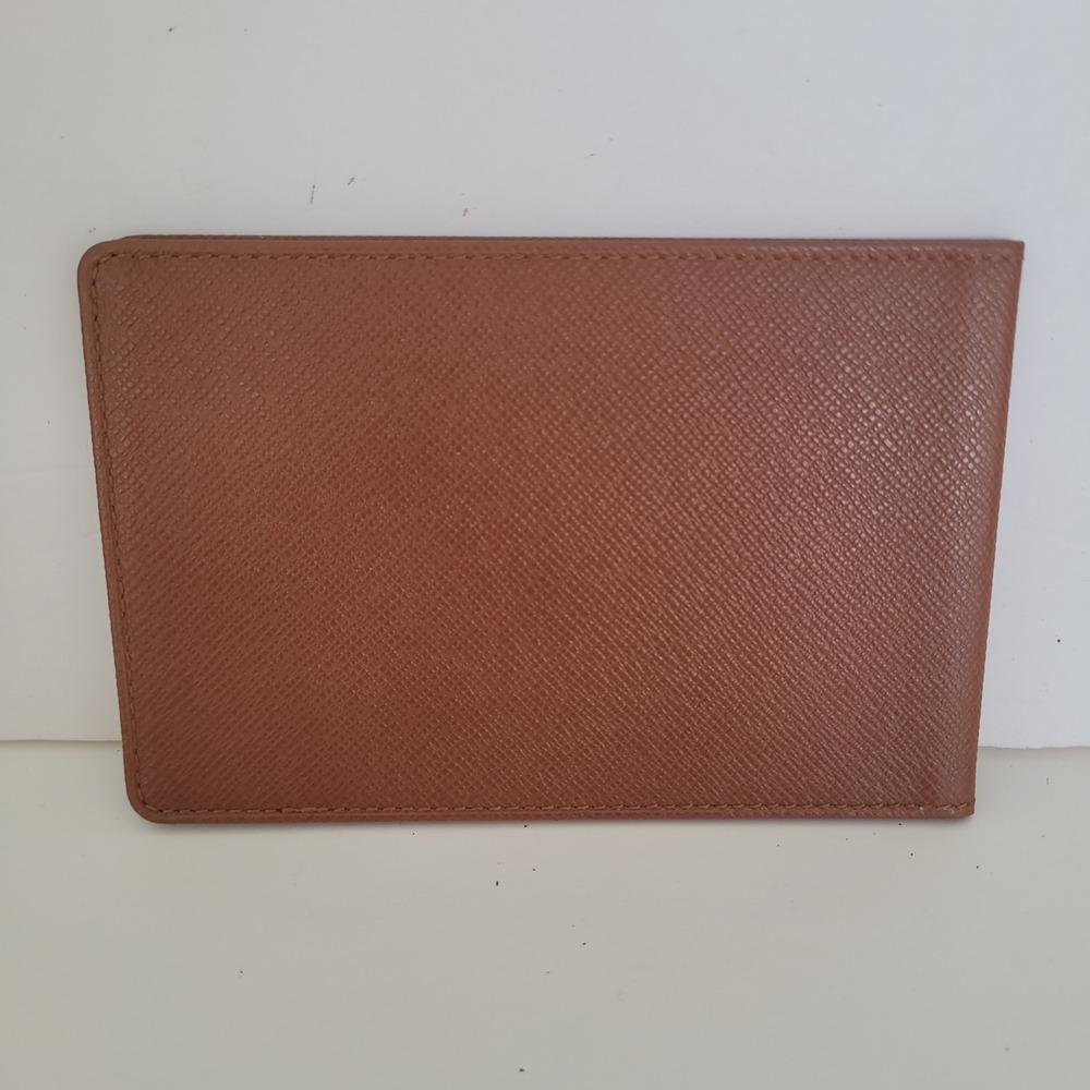 Louis Vuitton Brown Taiga Leather Holder Bifold Wallet Made in France - Picture 2 of 6